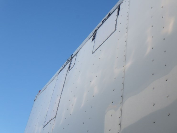 2022-utility-4000d-x-image-19