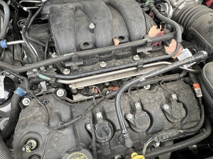 2017-ford-explorer-image-11