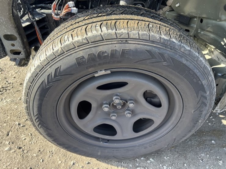 2024-ford-explorer-image-14