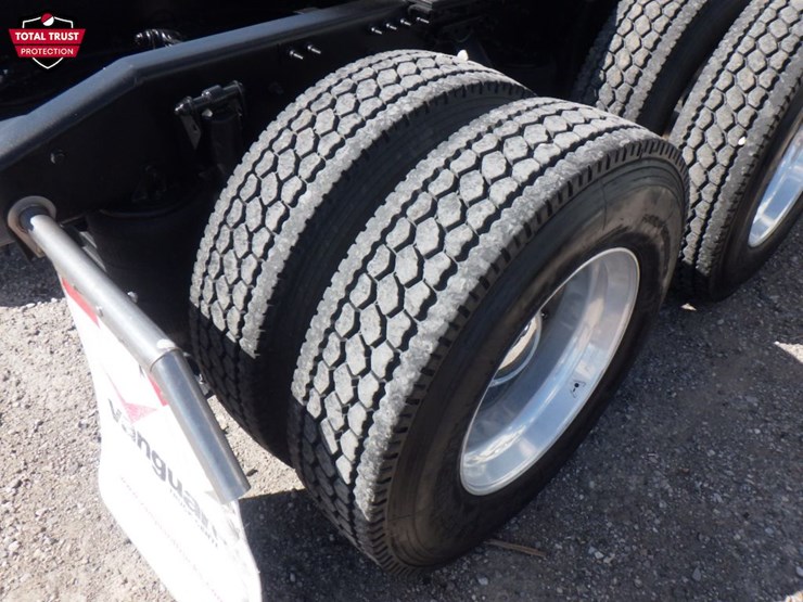 2023-mack-anthem-image-6