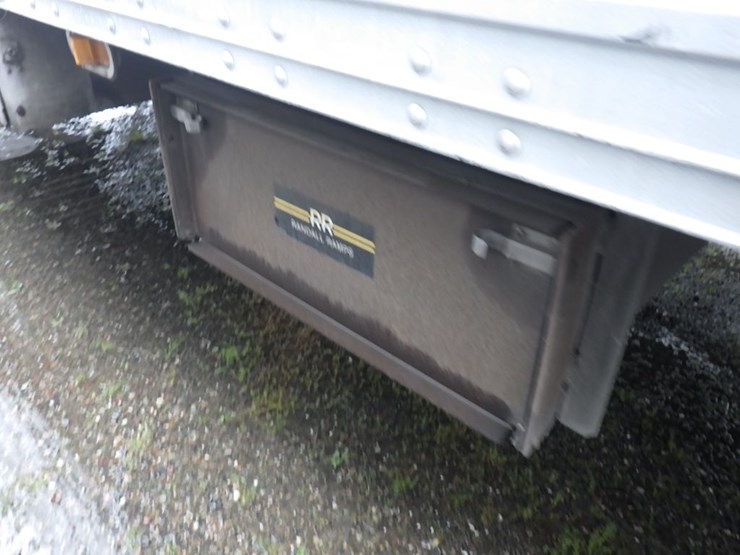 2016-hyundai-reefer-image-23