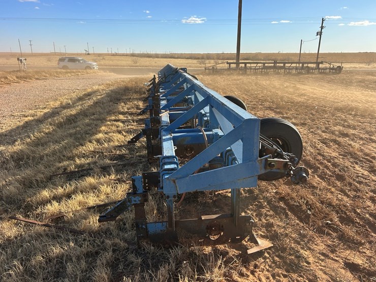 #87-•-sam-stevens-bed-knifer-image-2