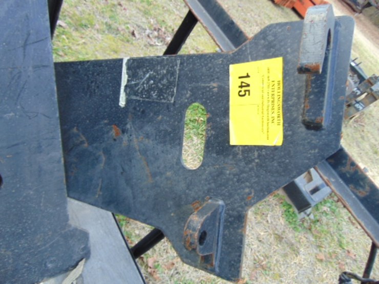 global-attachment-plate-image-1