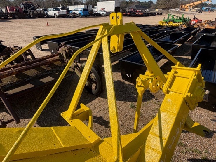 #989-•-3-pth-ditcher-image-7