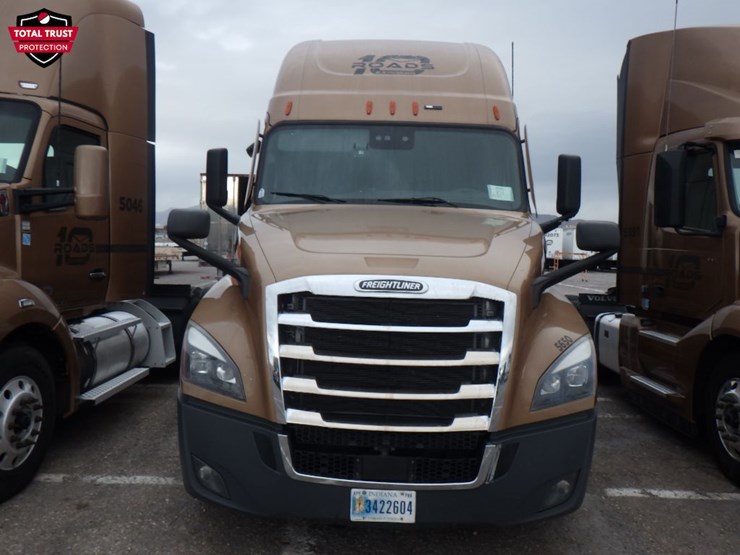 2023-freightliner-cascadia-126-image-2