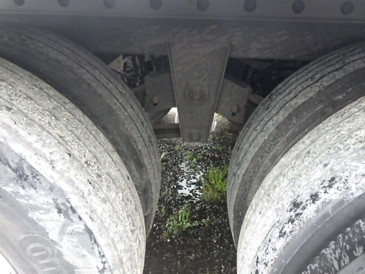 2016-hyundai-reefer-image-12