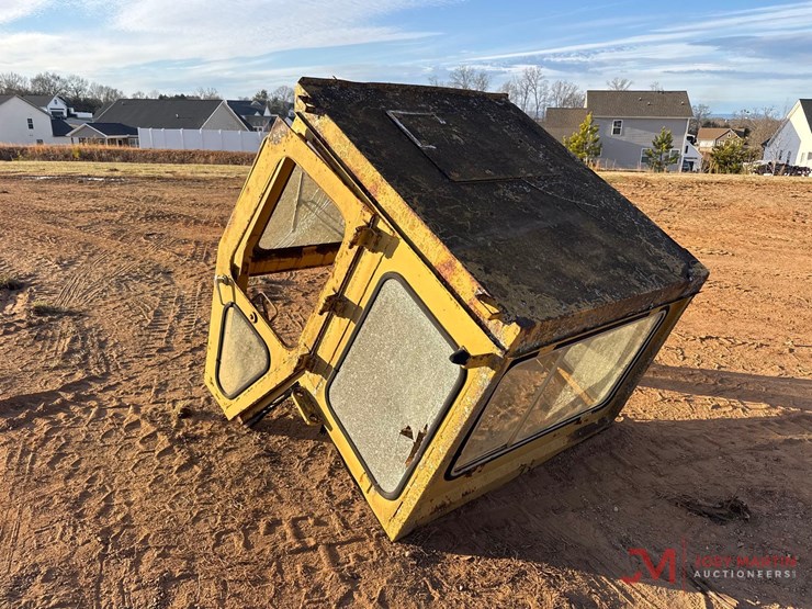 equipment-cab-image-3