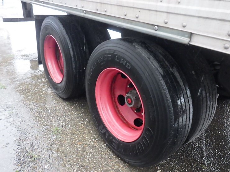 2018-hyundai-translead-image-7