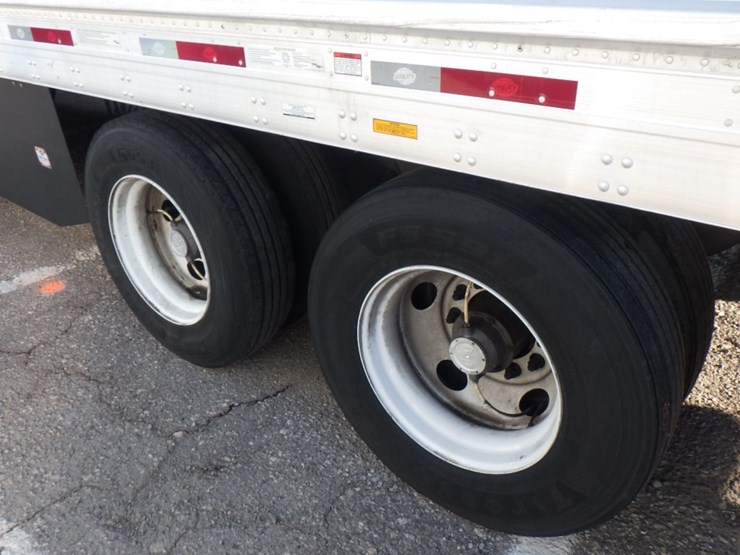 2022-utility-4000d-x-image-12