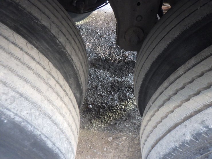 2017-utility-3000r-image-18