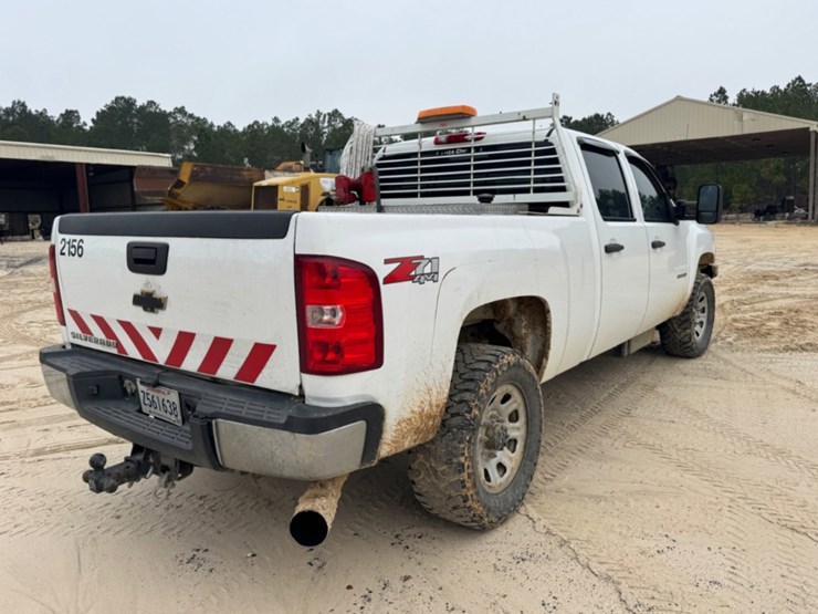 2012-chevrolet-silverado-3500hd-image-5