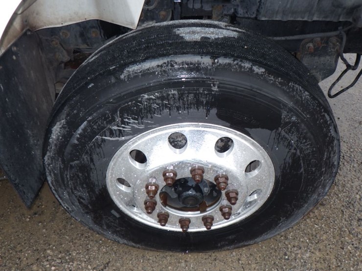 2011-international-workstar-7300-image-23