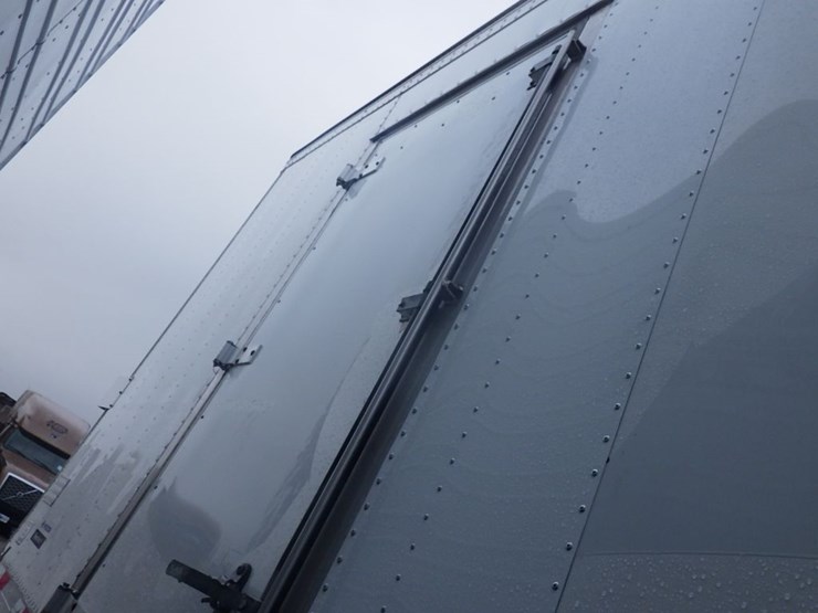 2016-hyundai-reefer-image-22