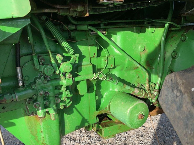 john-deere-4640-image-6