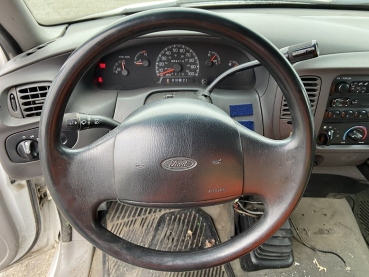 1998-ford-f150-image-19