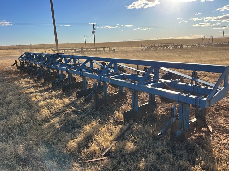 #87-•-sam-stevens-bed-knifer-image-3