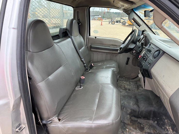 2010-ford-f250-image-7