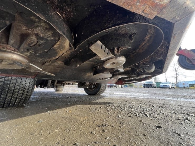 2017-toro-groundsmaster-5910-image-12