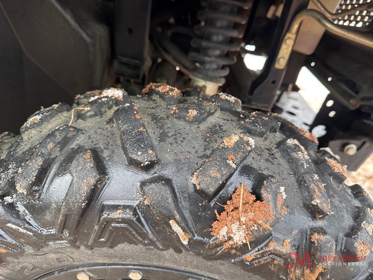 2019-john-deere-xuv-835m-utv-image-9