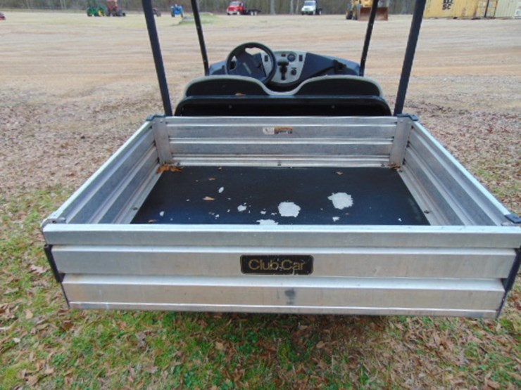 2017-club-car-carryall-300-image-3