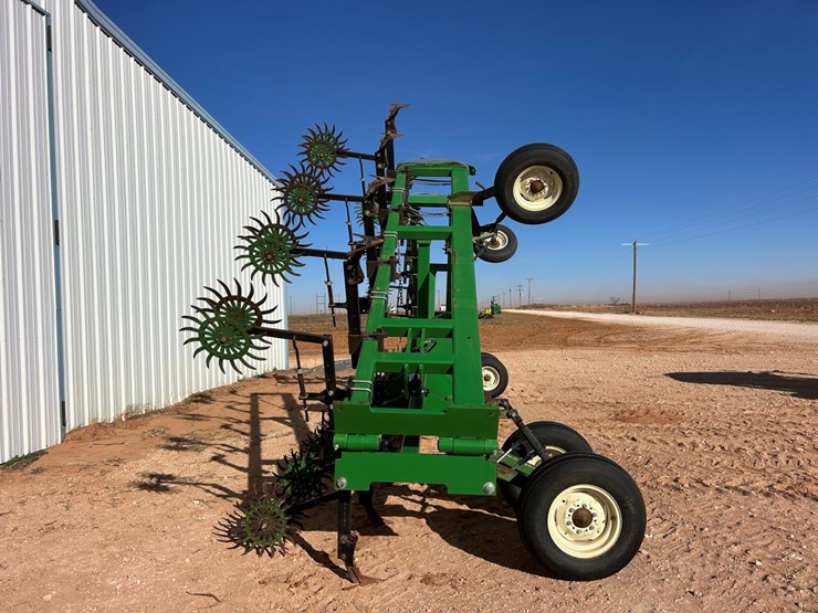 #22-•-2022-sm-fab-pitchout-scratcher-image-2