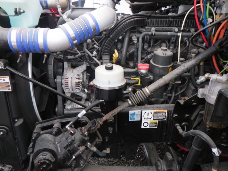 2017-peterbilt-579-image-19