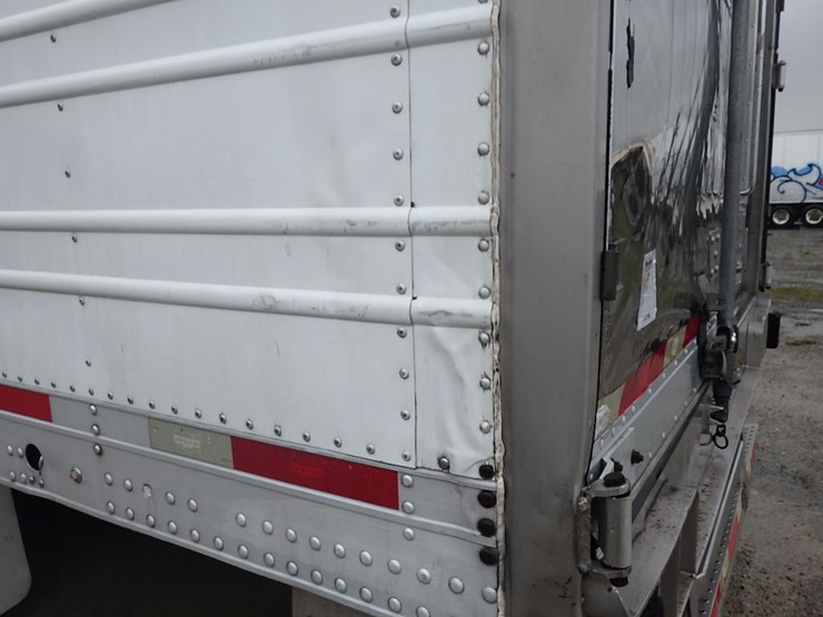 2016-utility-3000r-image-25