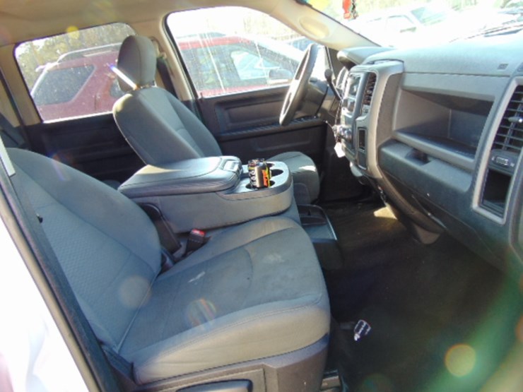 2014-dodge-ram-1500-image-8