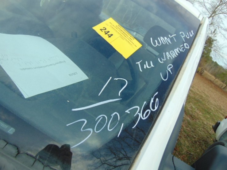 2017-ford-f150-xl-image-7