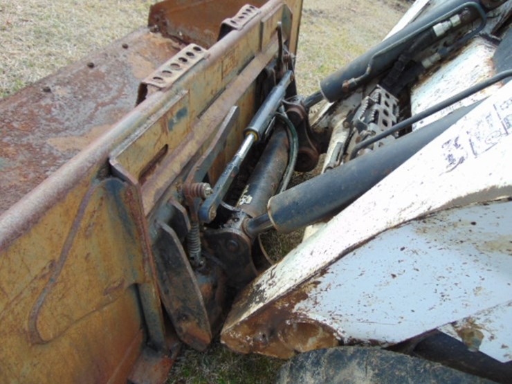 2019-bobcat-t770-image-6