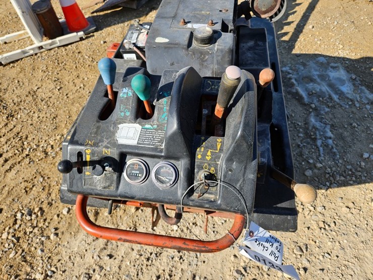 ditch-witch-1620-image-10