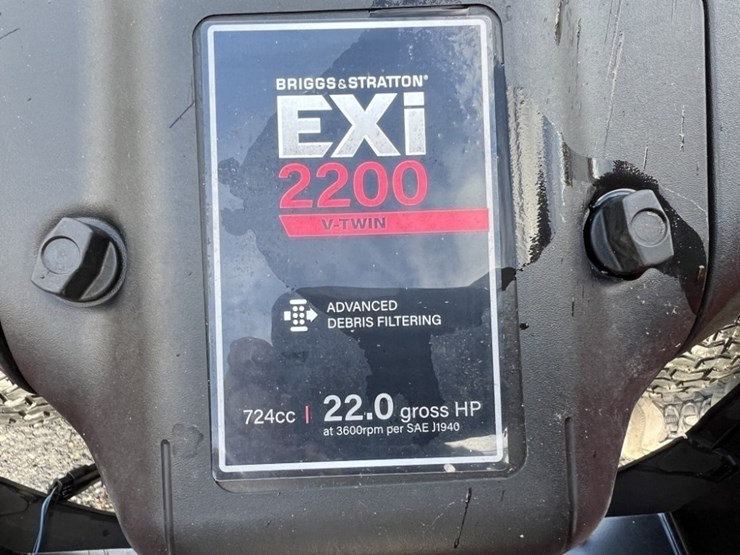 husqvarna-yth22v46-ride-on-lawn-mower-image-20