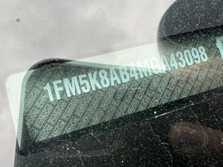 2021-ford-explorer-image-9