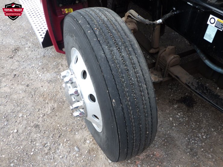 2019-kenworth-t880-image-24