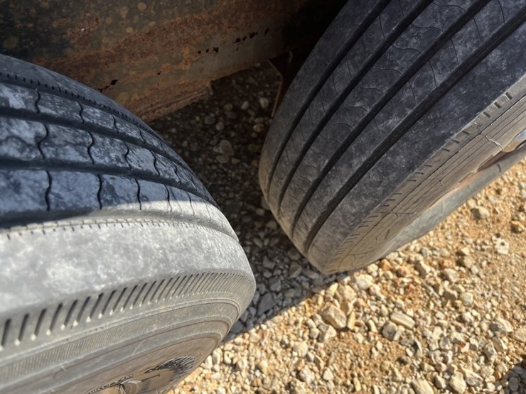 1995-gooseneck-32-image-16