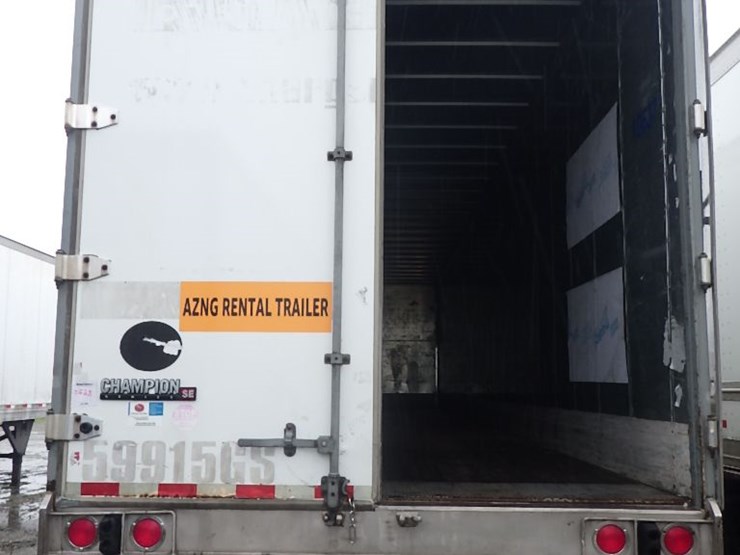 2016-great-dane-champion-se-image-12