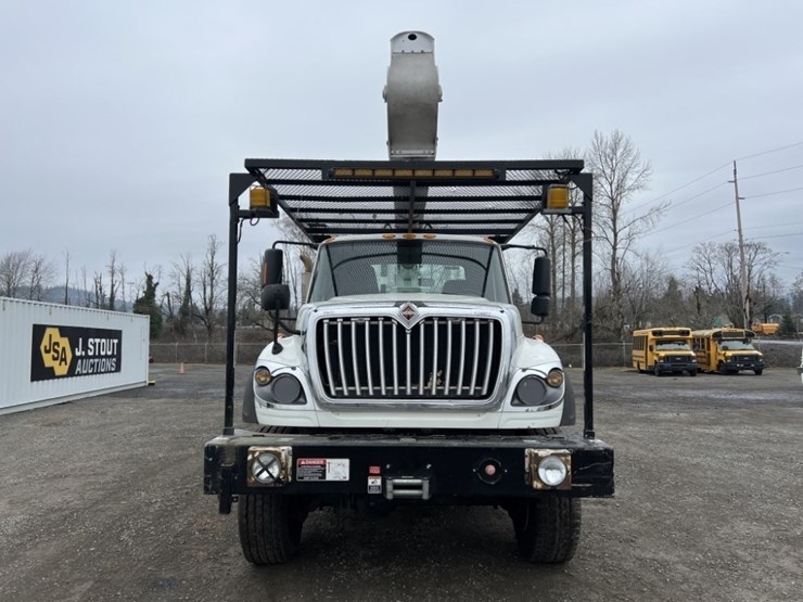 2012-international-570-image-8