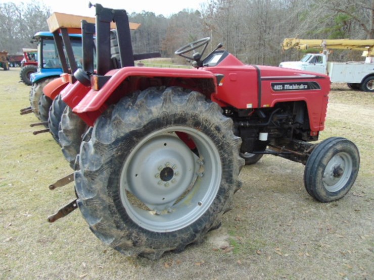 mahindra-4025-image-2