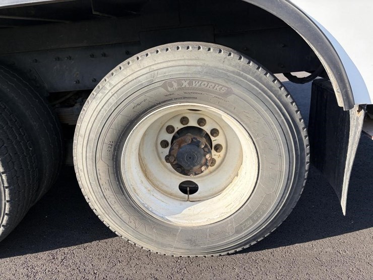 2012-international-workstar-7400-image-5