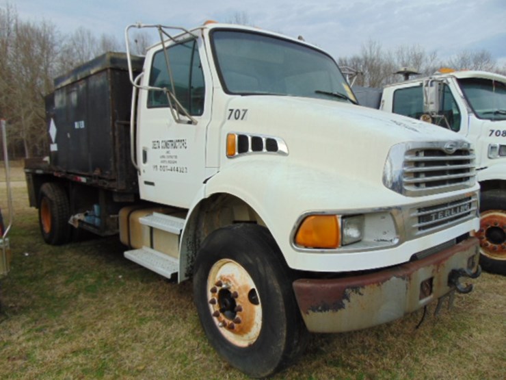 2004-sterling-acterra-image-1