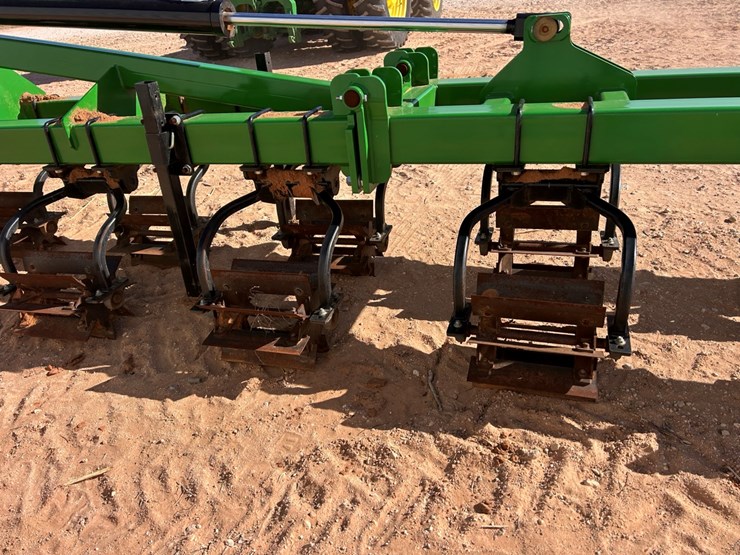 #24-•-2023-sm-fab-stalk-chopper-image-5