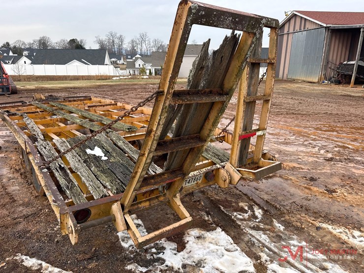 20'-tri-axle-tag-trailer-image-11