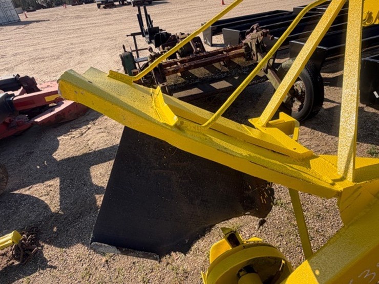 #989-•-3-pth-ditcher-image-6