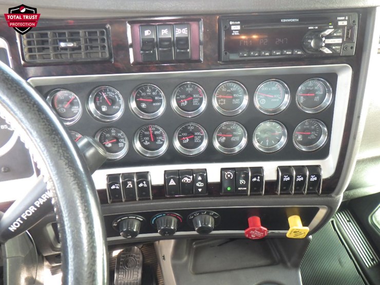 2021-kenworth-t800w-image-16