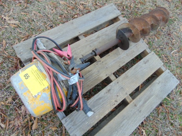 12v-post-hole-digger-image-1