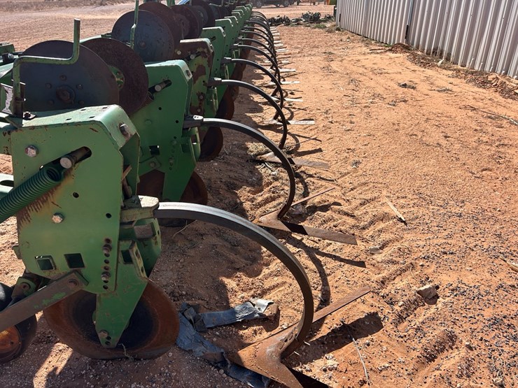 john-deere-886-image-8