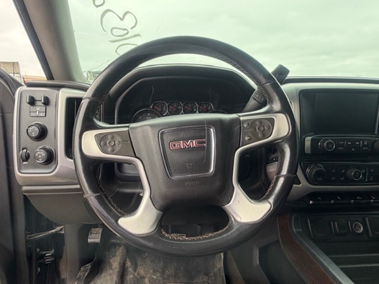 #428-•-2015-gmc-k1500-pickup-image-48