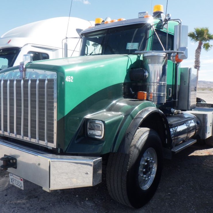 2021 KENWORTH T800W
