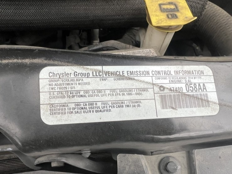 2014-dodge-grand-caravan-image-13