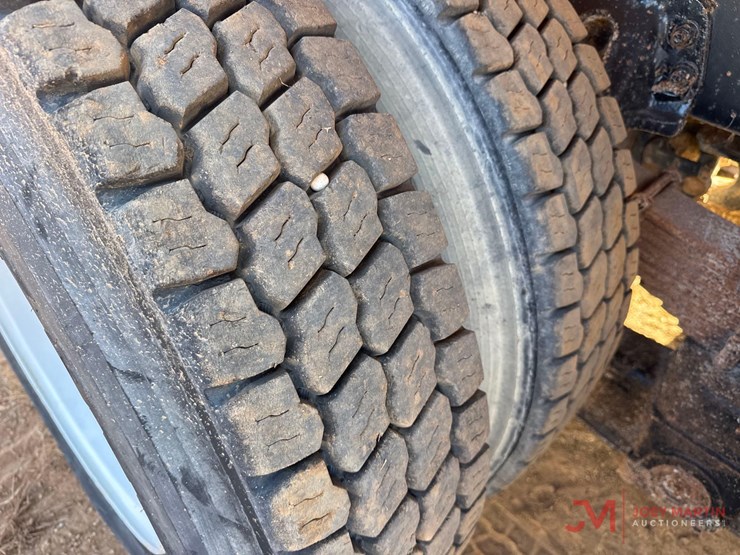 2003-caterpillar-3126-image-18